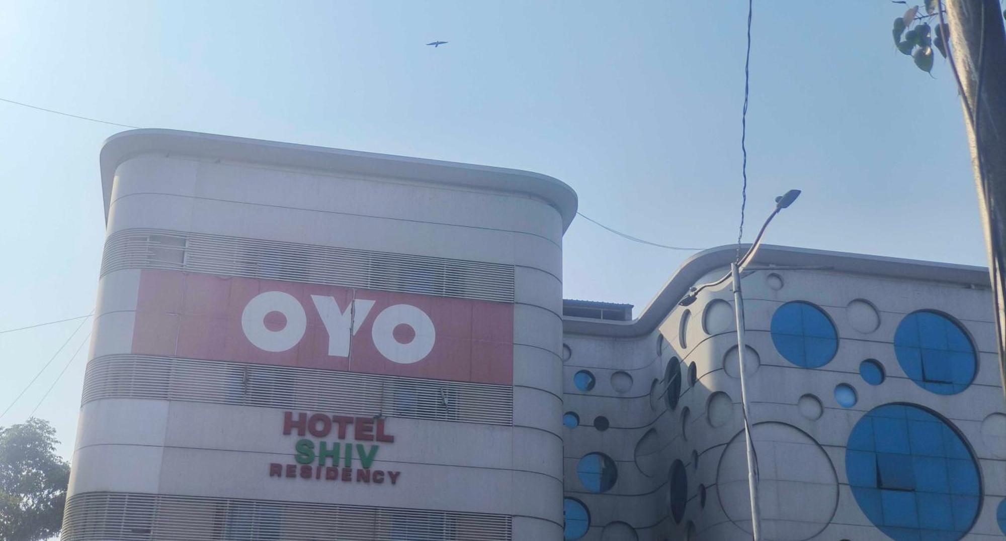 Hotel O Shiv Residency Gorwa エクステリア 写真